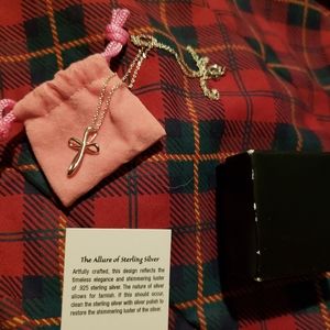 Sterling silver cross pendant and chain new